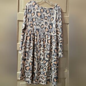 Emerald Animal Print Empire Waist Long Sleeve Dress W/ Pockets EUC Size: 3X